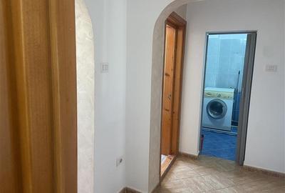 Apartament 2 camere , cartier Sud , decomandat , 43 mp, centrala termica proprie - 13