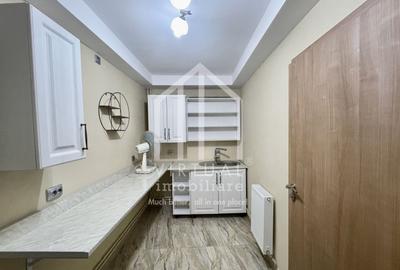Vila/Pensiune cu 3 corpuri, 34 de camere, sala de fitness - Central - 52