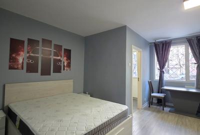 Titan/Liviu Rebreanu,2 minute metrou - 1