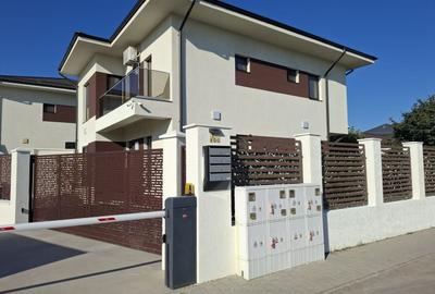Casă cu 5 camere în Tunari