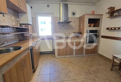Apartament cu 3 camere 2 bai si balcon de vanzare in Terezian Sibiu - 10