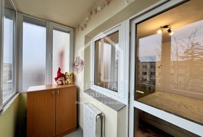 Apartament cu 3 camere, 55mp utili + 2 balconae, etaj 2/5, Valea Aurie - 12
