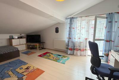 Vanzare Vila Tip Duplex-188 mpu-Apusului- Scoala Regina Maria- Sector 6 - 7