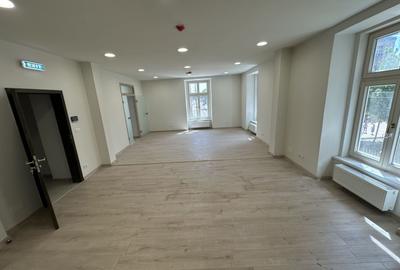 Saptii de birouri Ultracentral supraf. de la 28pana la940 mp - 9
