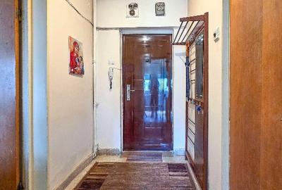 Militari-Iulia Maniu, stradal, etaj 5, liber, balcon mare, luminos, comision 0 - 4