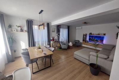 Casă individuală cu 5 camere în Livezeni