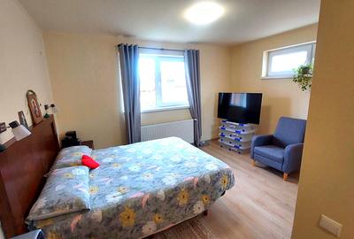 Gospodarie, casa cu 5 camere si 8272 mp teren, in Oarda - 7