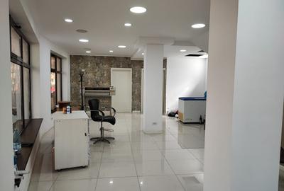 Cladire birouri D+P+E+M in zona Titan - 1