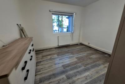 Apartament decomandat- zona aradului la parter mobilat si utilat - 2