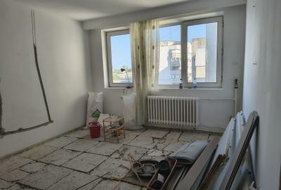 EXCLUSIV TOMIS 2,2 CAMERE SEMI  52 MP PRET 98000 EURO - 2