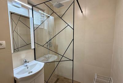 Inchiriez apartament 2 camere, cochet, totul nou, Piata Victoriei, bloc solid - 11