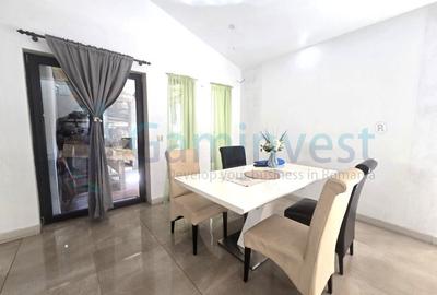 Casa cu 4 camere de vanzare,zona linistita,Sanmartin,Oradea - 1