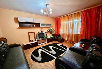 Apartament cu 2 camere decomandat în Ostroveni