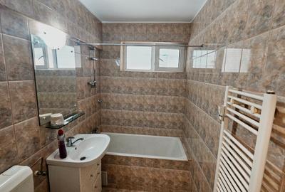 Apartament 3 camere | 2 Bai | Metrou 1 Minut | Renovat  | Disponibil imediat - 4