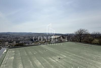 Casă generoasă cu panoramă și 256 mp terasă circulabilă - 14