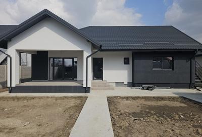 Casa individuala de vanzare-Domnesti - 1