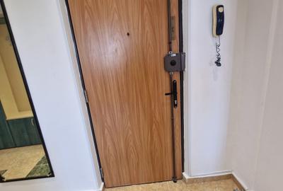 Militari - Apusului apartament 4 camere decomandat et. 2/3, renovat, centrala - 9