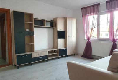 Apartament 2 camere et 4, Bdul Bucuresti, mobilat si utilat - 1