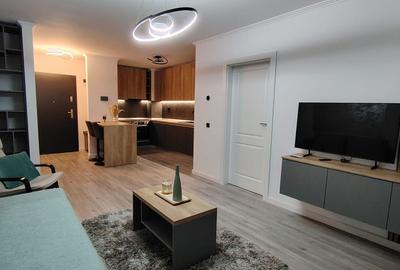 Apartament cu 2 camere semidecomandat, mobilat în Iris
