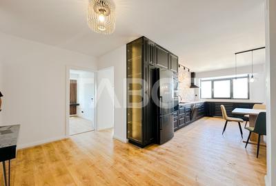 Apartament cu 4 camere decomandat, mobilat în Zorilor