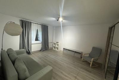 APARTAMENT RENOVAT LA 3 MINUTE DE METROU/ LOC DE PARCARE INCLUS