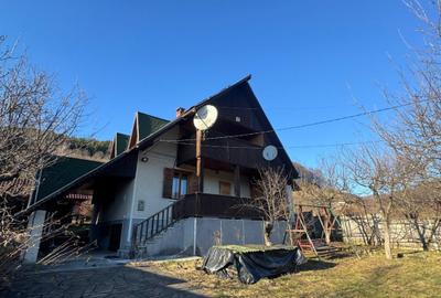 Casă individuală cu 4 camere în Firiza