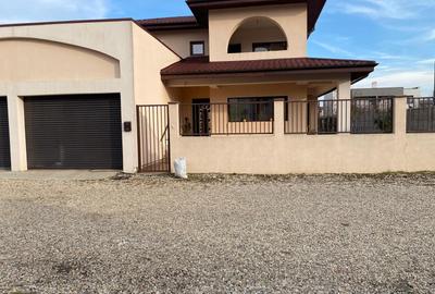 Casa individuala P+1E, 4 camere, garaj, teren533 mp, aproape de intrare Domnesti - 1