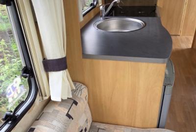 TEREN CU RULOTA FUNCTIONALA 924mp front 34ml - 15