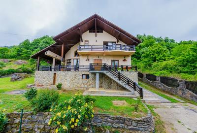 Casa De Vanzare-CEA MAI FRUMOASA PRIVELISTE SPRE BAIA MARE - 1