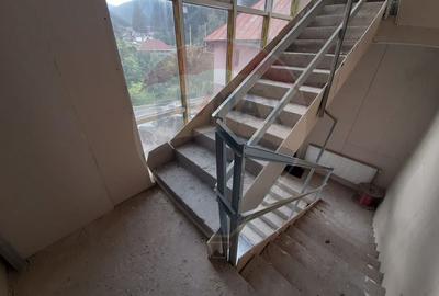 Vila / Pensiune / Camin / Azil seniori, zona superba Moeciu, parcare - 22