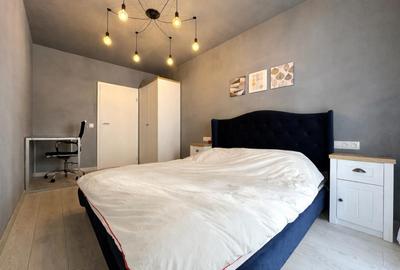 Apartament cu 2 camere, mobilat în Tractorul