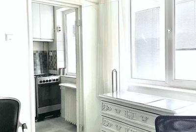 Garsoniera, semidecomandata, 28 mp, ac, balcon, metrou Tineretului - 4