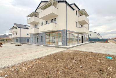 Spatiu comercial, loc de parcare inclus, 186 mp, Sanpetru-Roka Village - 1