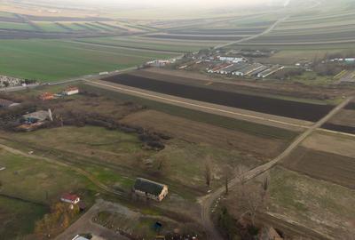 33 parcele intravilane 2 ha în Chișineu-Criș - 15