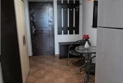 Apartament de 2 camere de inchiriat 1 Mai - 8