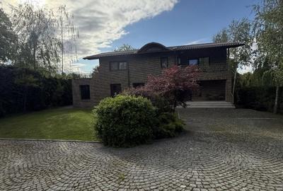 Casă individuală deosebită în Făget, eleganță, confort și intimitate - 1