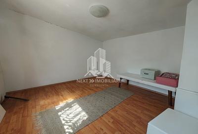 Casă bătrânească, Teren 1.183 mp, deschidere  22,37 ml - 3