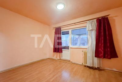 De vanzare apartament cu 4 camere decomandate zona Garii - 1