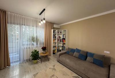 Apartament cu 2 camere semidecomandat, mobilat în Florești