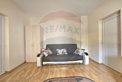 Casă  cu curte de inchiriat Bd Mamaia Constanta - 4