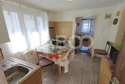 Casa pe un singur nivel cu 4 camere si teren 503 mp - Comision 0 - 12
