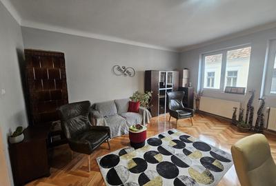Apartament ultracentral, 80 mp utili, 3 camere, pentru locuit sau birou! - 3
