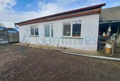 Casă individuală cu 3 camere în Poclușa de Barcău
