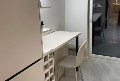 Apartament,etaj intermediar si parcare,zona Sopor - 7