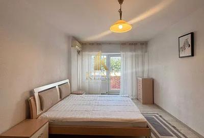 Închiriere apartament 3 camere cu parcare, zona Unirii – Libertății - 1