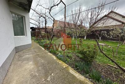 Casa individuala | Parter + Etaj + Pod | Asfalt | Comision 0 | - 24