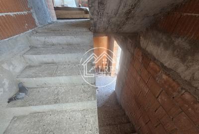 Voluntari-Catedrala, vila 7 camere P+1+M, teren 347mp - 14