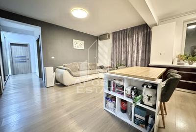 Apartament cu 3 camere semidecomandat, mobilat în Giroc