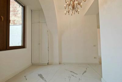 Apartament complet renovat - Piata Sinaia - Comision 0% - 5