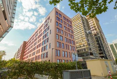 Birou, 300 mp în P-ta Presei Libere